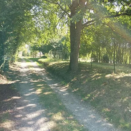 Maisonnette En Campagne 